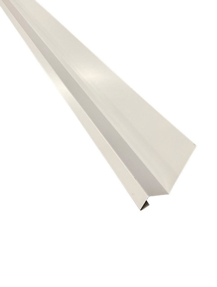 Sockelbeslag 25x2500 mm, Vit i gruppen Produkter / Plåtbeslag / Fasadbeslag / Sockelbeslag hos Norosteel AB (103027)