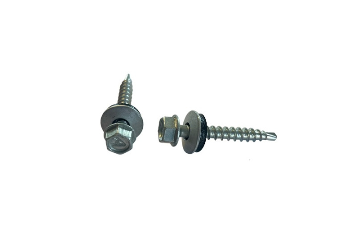 Aluminiumskruv 5,5x35 mm, Blank 250 st i gruppen Produkter / Infästning / Trä / Farmarskruv hos Norosteel AB (108005)